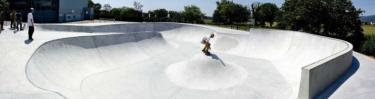 Bourg Les Valence skatepark